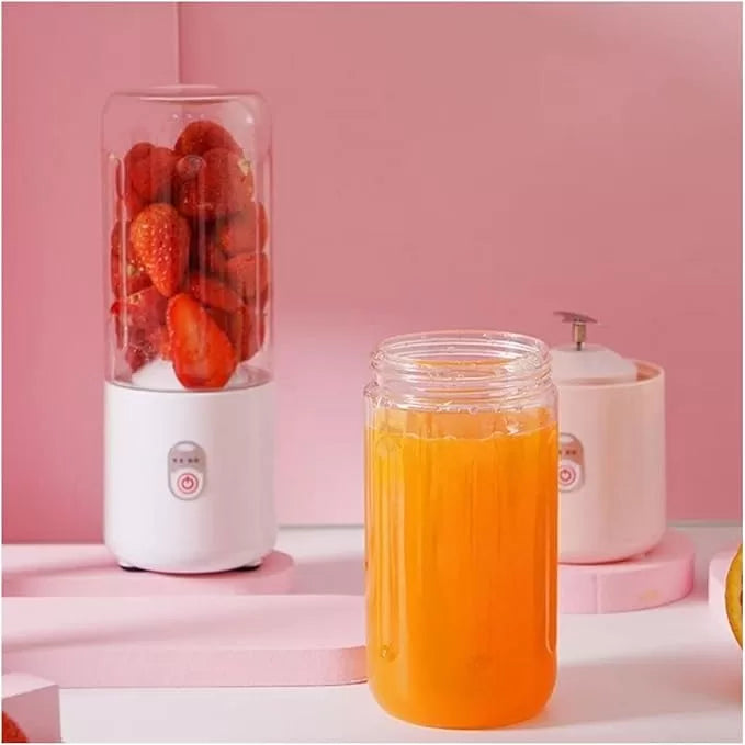 Travel-Friendly Juicer Turns Fruits Into Fresh Juice