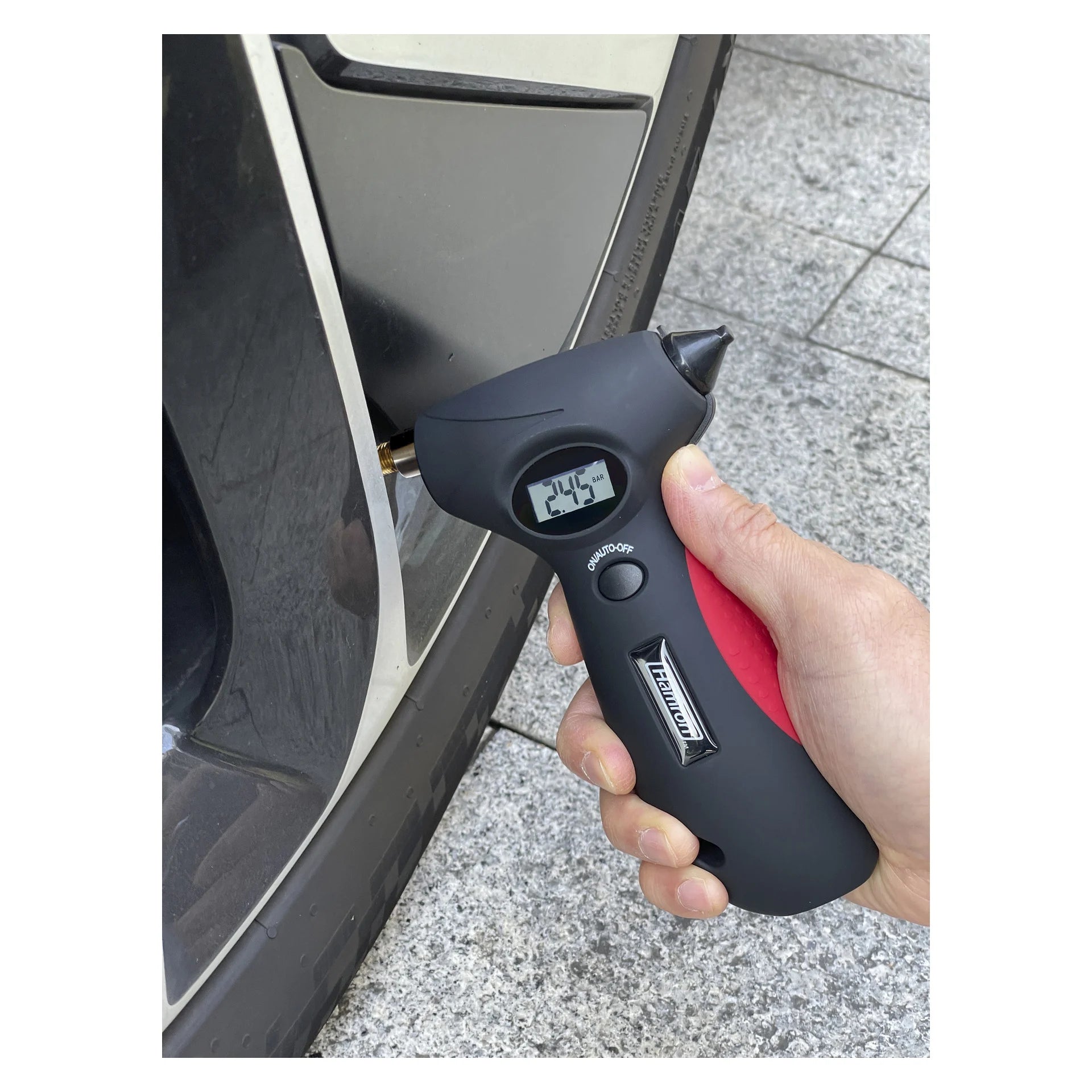 Emergency hammer 5-in-1